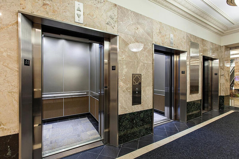 Cửa thang máy và cách tính kích thước cửa chính xác